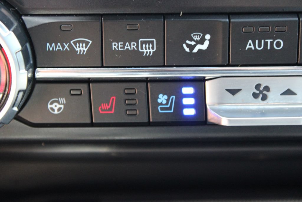 Used 2023 Ford F150 Lariat AWD/4WD image 58