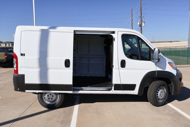New 2026 RAM ProMaster 1500 w/ Convenience Group image 2