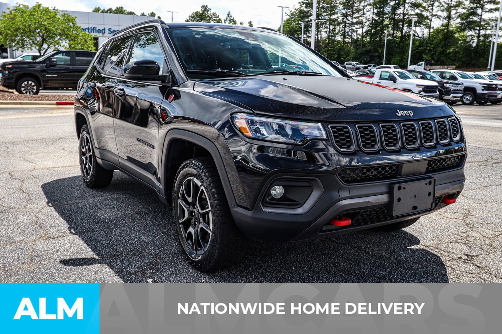 Used 2024 Jeep Compass Trailhawk image 6