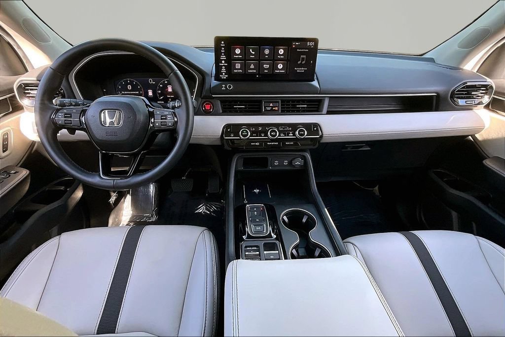Used 2026 Honda Pilot EX-L image 8