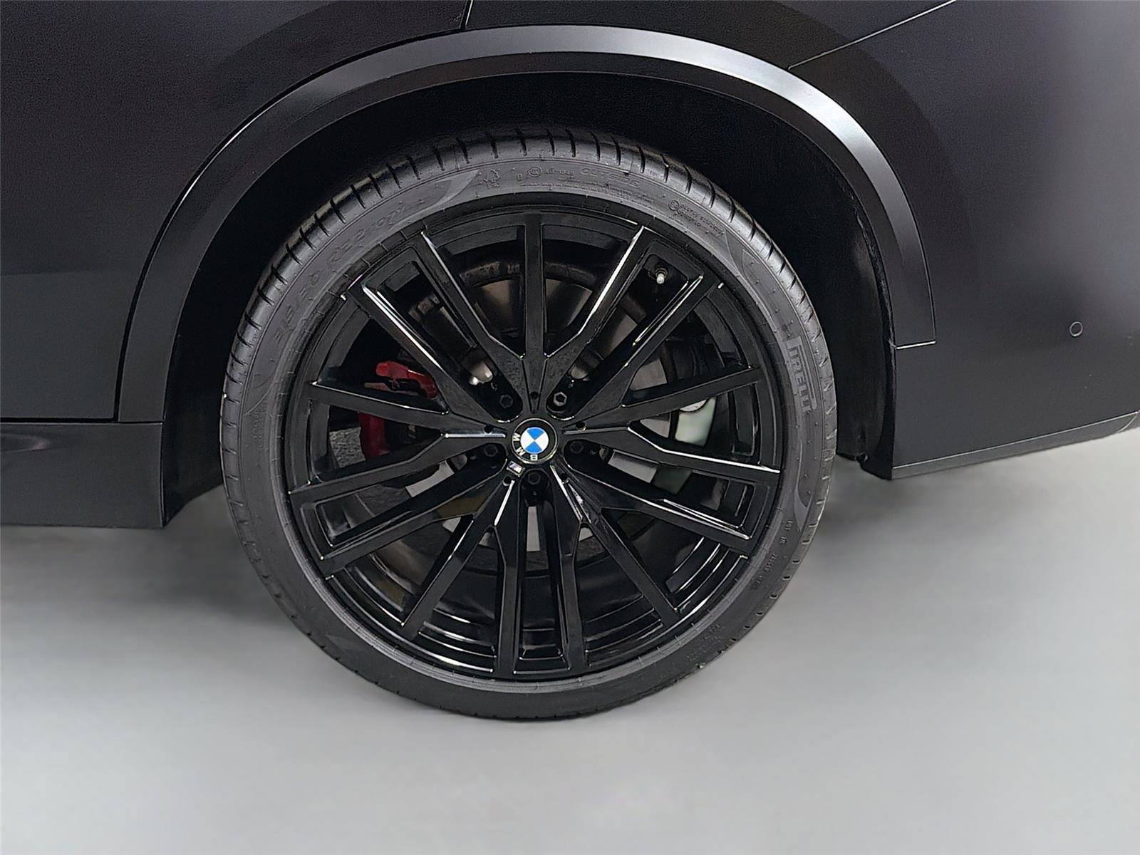 Used 2021 BMW X5 M50i w/ Executive Package AWD/4WD image 30