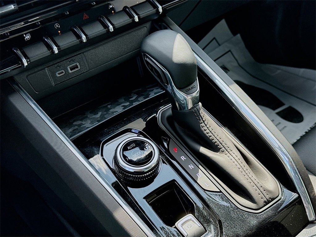 Used 2026 GMC Canyon Elevation w/ Convenience Package image 18