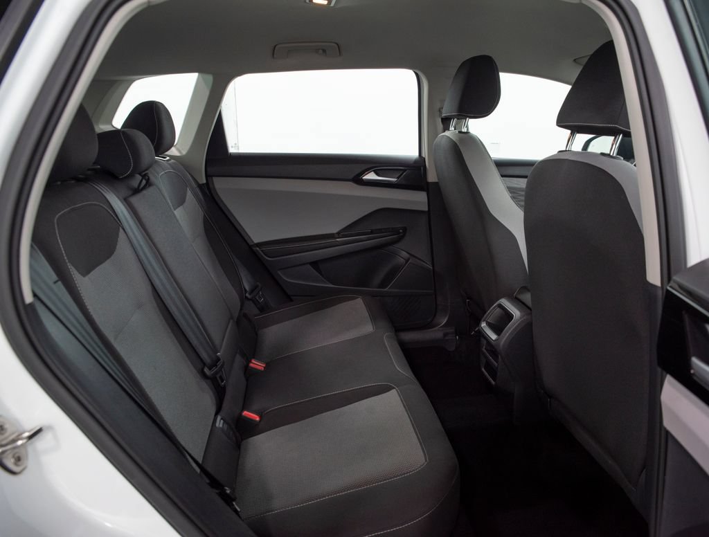 Used 2024 Volkswagen Taos S FWD image 18