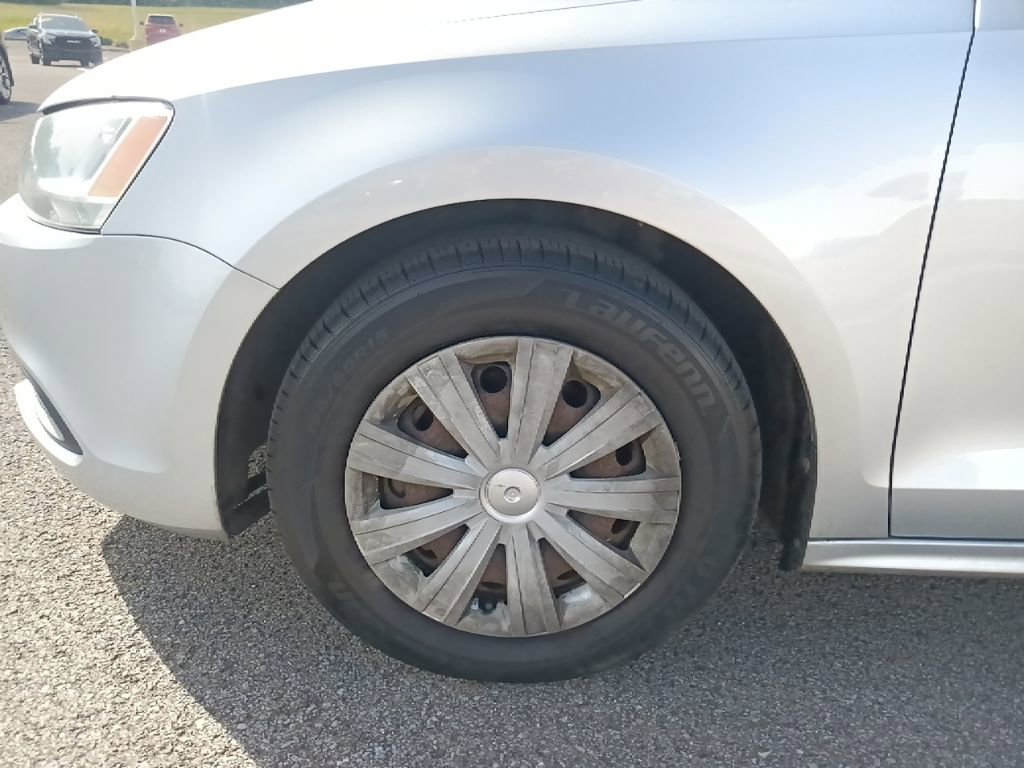 Used 2013 Volkswagen Jetta S FWD image 10