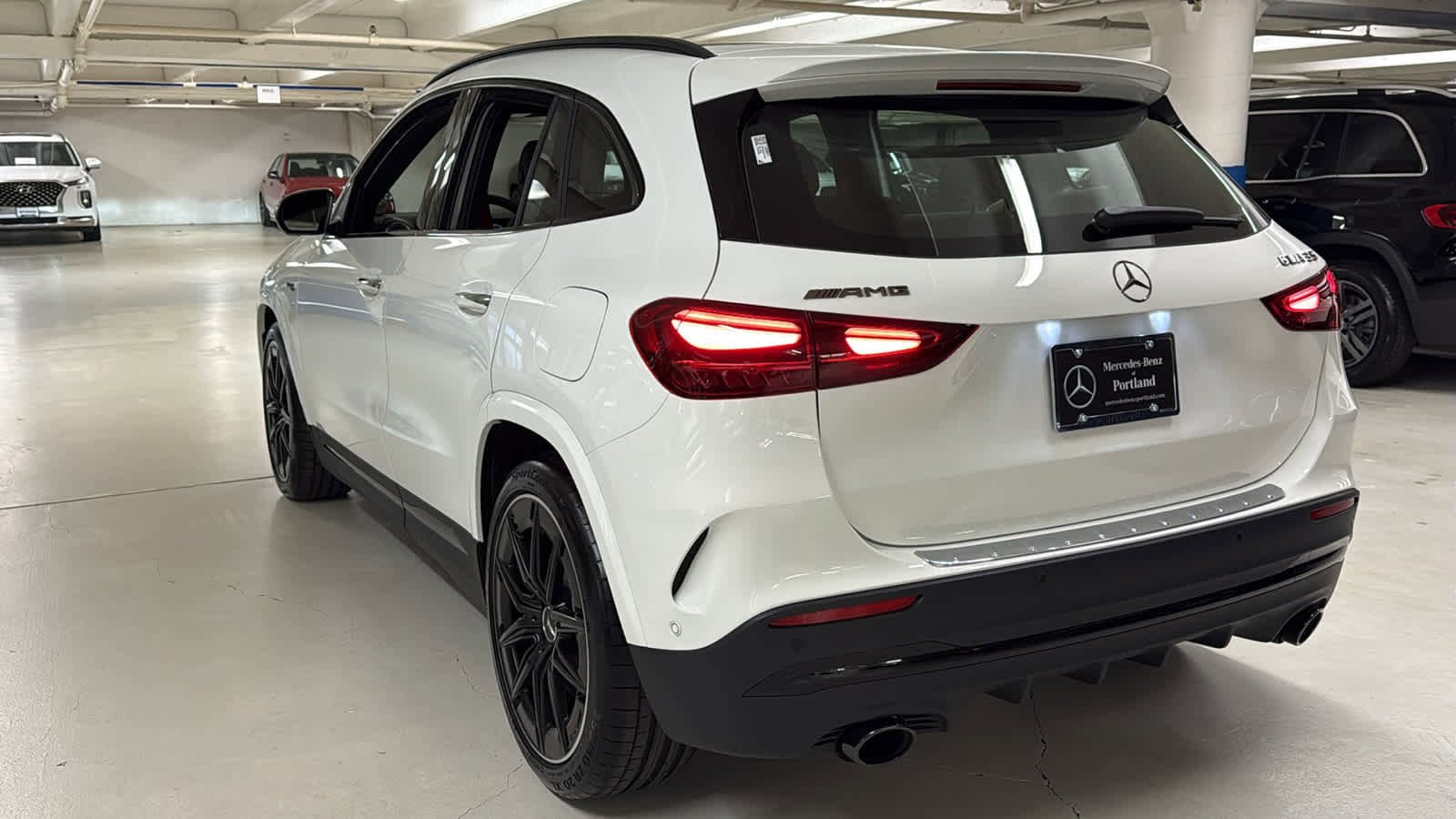 New 2026 Mercedes-Benz GLA 35 AMG 4MATIC image 7