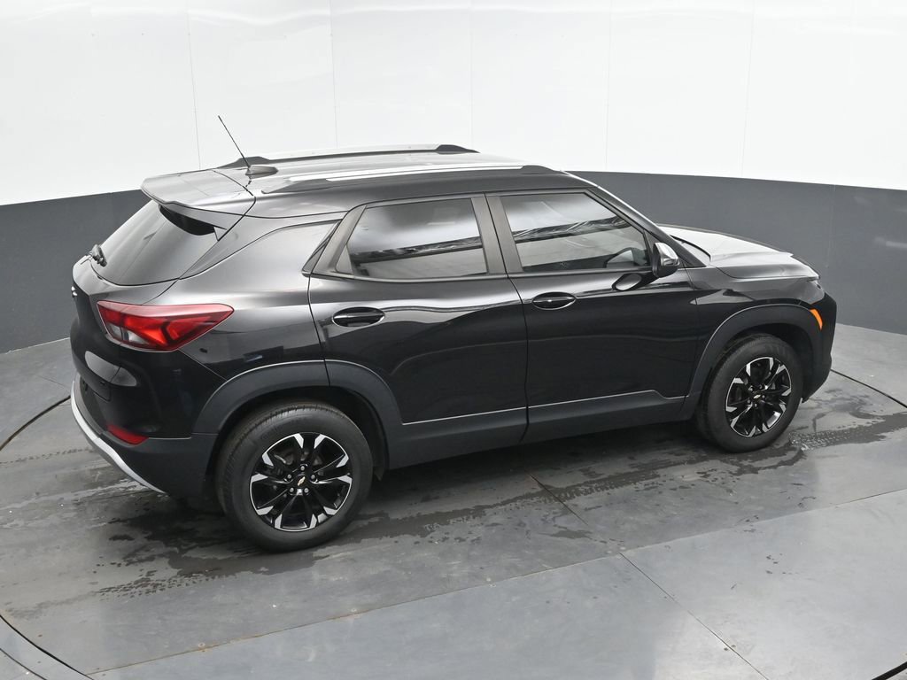 Used 2022 Chevrolet TrailBlazer LT w/ LPO, Blackout Package AWD/4WD image 32