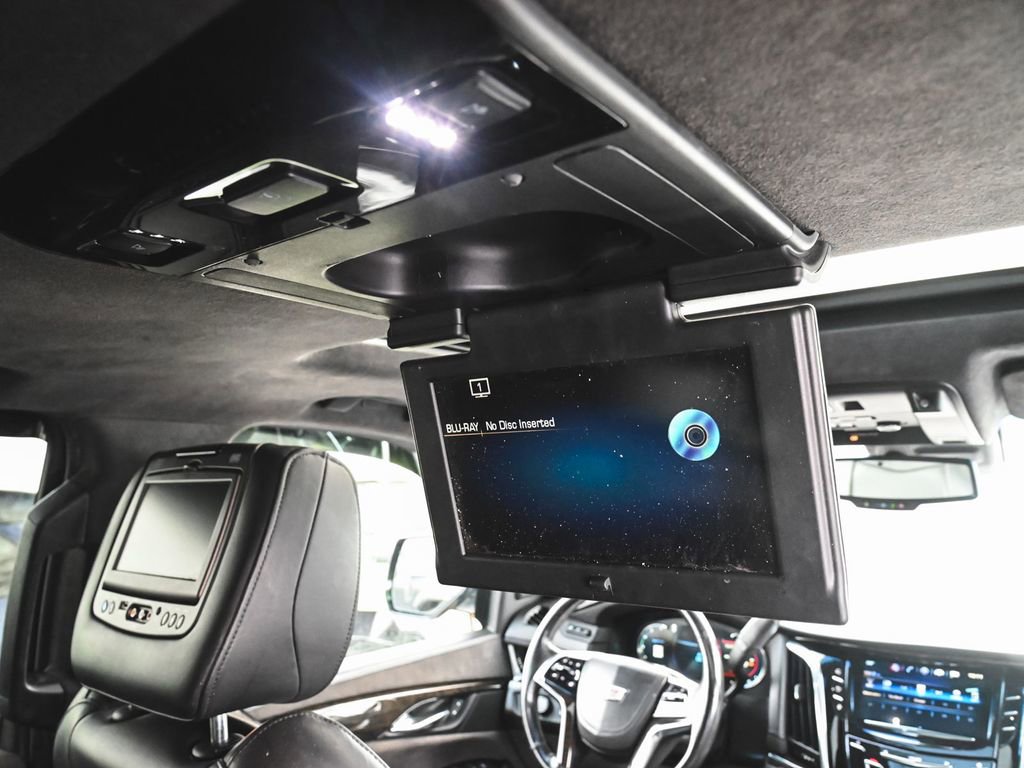 Used 2016 Cadillac Escalade Platinum image 22