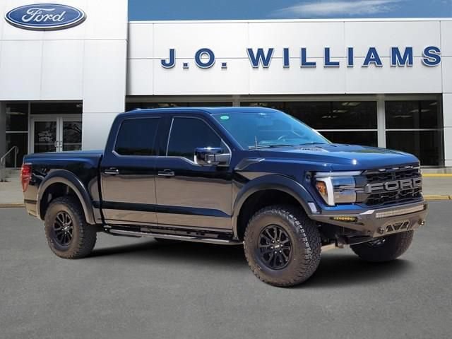 Used 2025 Ford F150 Raptor AWD/4WD image 1