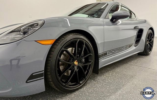 Used 2024 Porsche 718 Cayman image 16