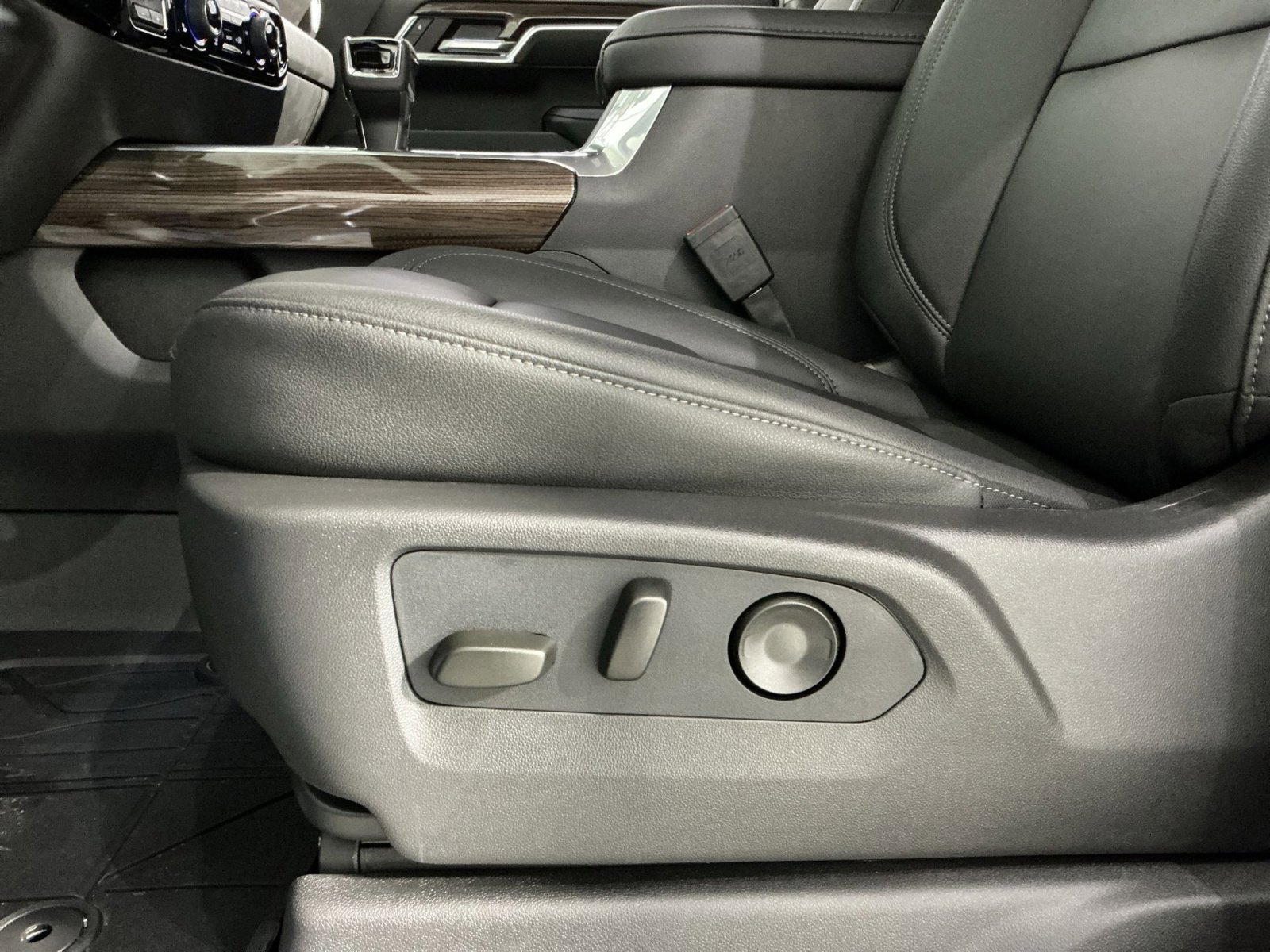 New 2026 Chevrolet Silverado 1500 RST w/ All Star Edition Plus AWD/4WD image 22