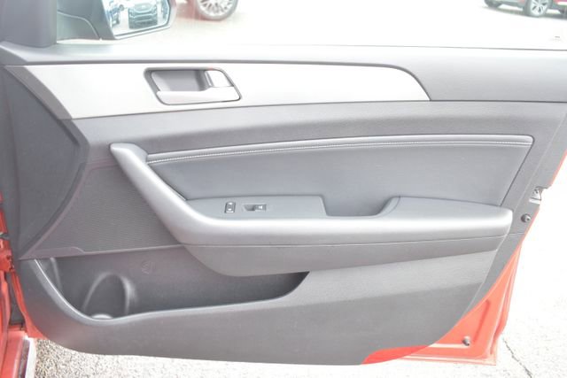 Used 2015 Hyundai Sonata Sport 2.0T image 37