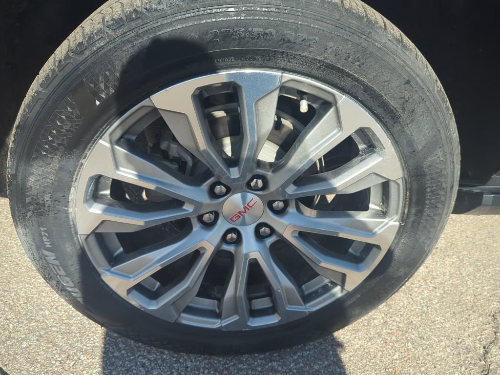 Used 2021 GMC Yukon Denali w/ Denali Premium Package image 7