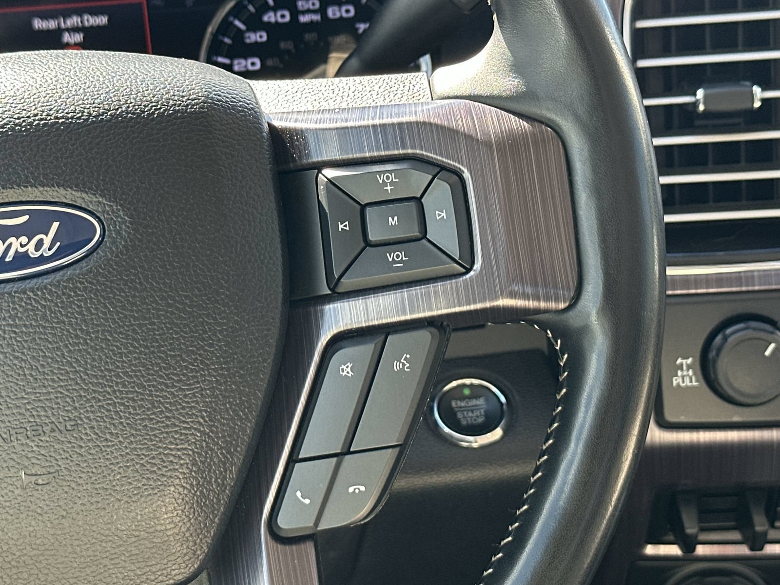 Used 2021 Ford F350 Limited AWD/4WD image 21