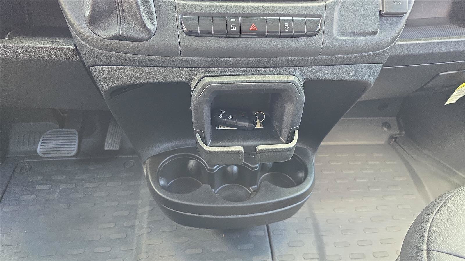 Used 2026 RAM ProMaster 2500 w/ Convenience Group FWD image 21