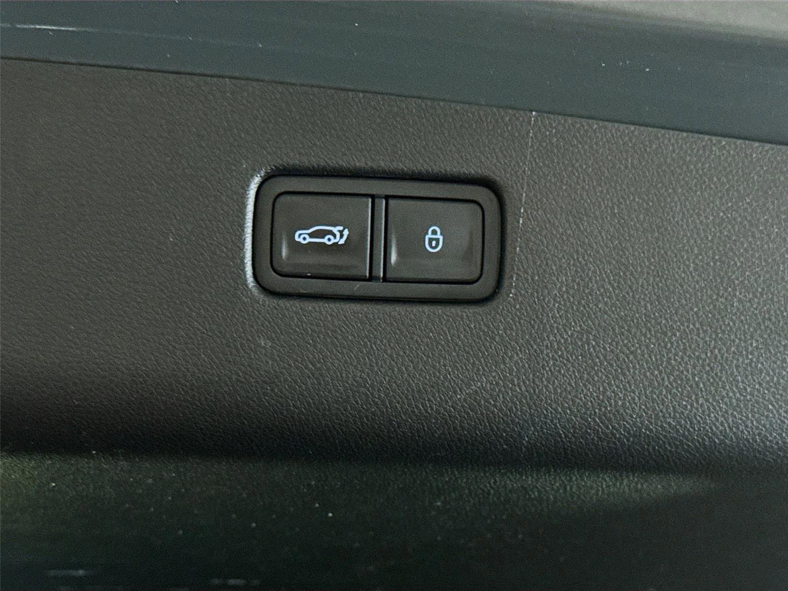 Used 2025 Genesis GV70 2.5T image 20