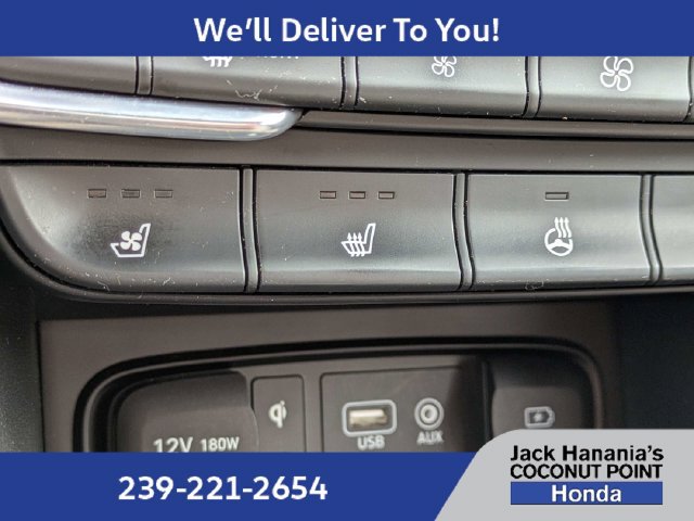 Used 2020 Hyundai Santa Fe Limited w/ Cargo Package FWD image 23