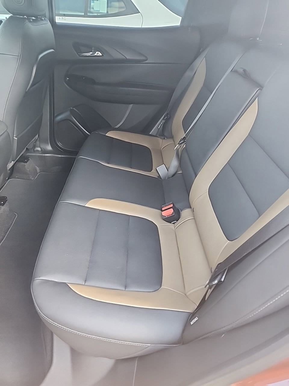 Used 2021 Chevrolet TrailBlazer ACTIV w/ Convenience Package FWD image 9