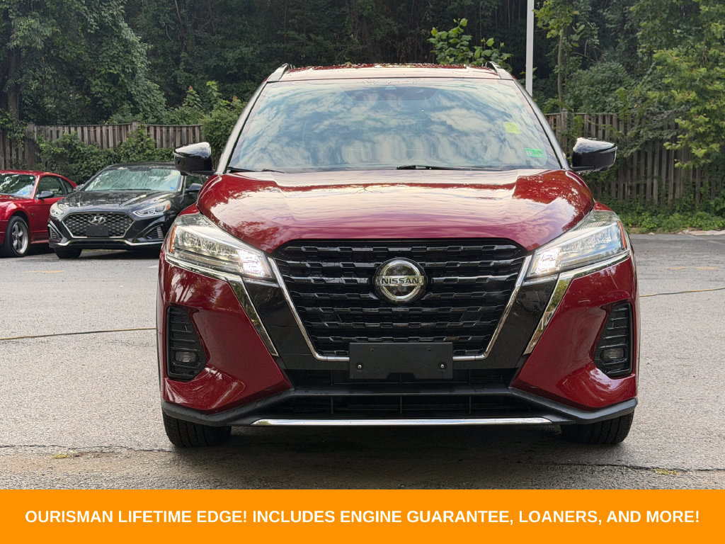 Used 2021 Nissan Kicks SR w/ SR Premium Package FWD image 2