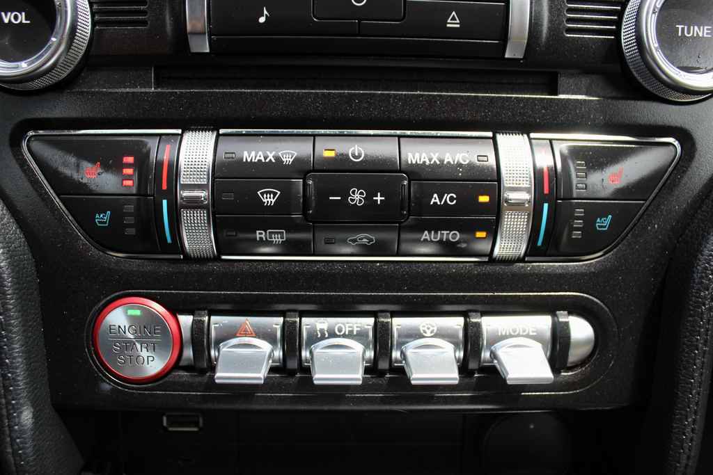 Used 2018 Ford Mustang Premium RWD image 22