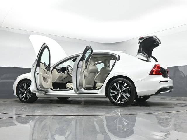 Used 2023 Volvo S60 B5 Core w/ Climate Package FWD image 51
