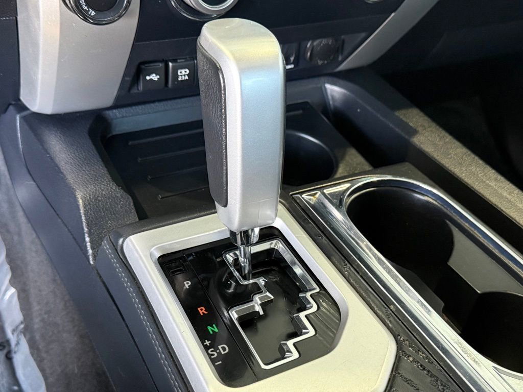 Used 2020 Toyota Tundra Platinum AWD/4WD image 27