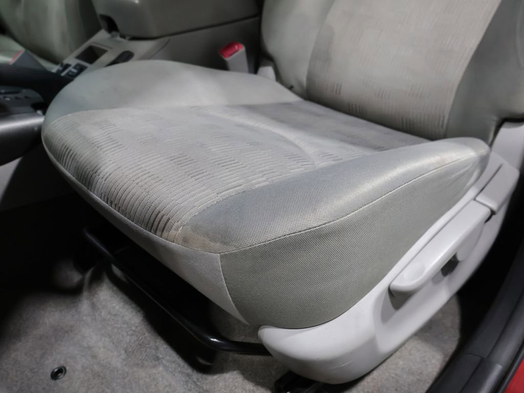 Used 2010 Toyota RAV4 4WD image 11