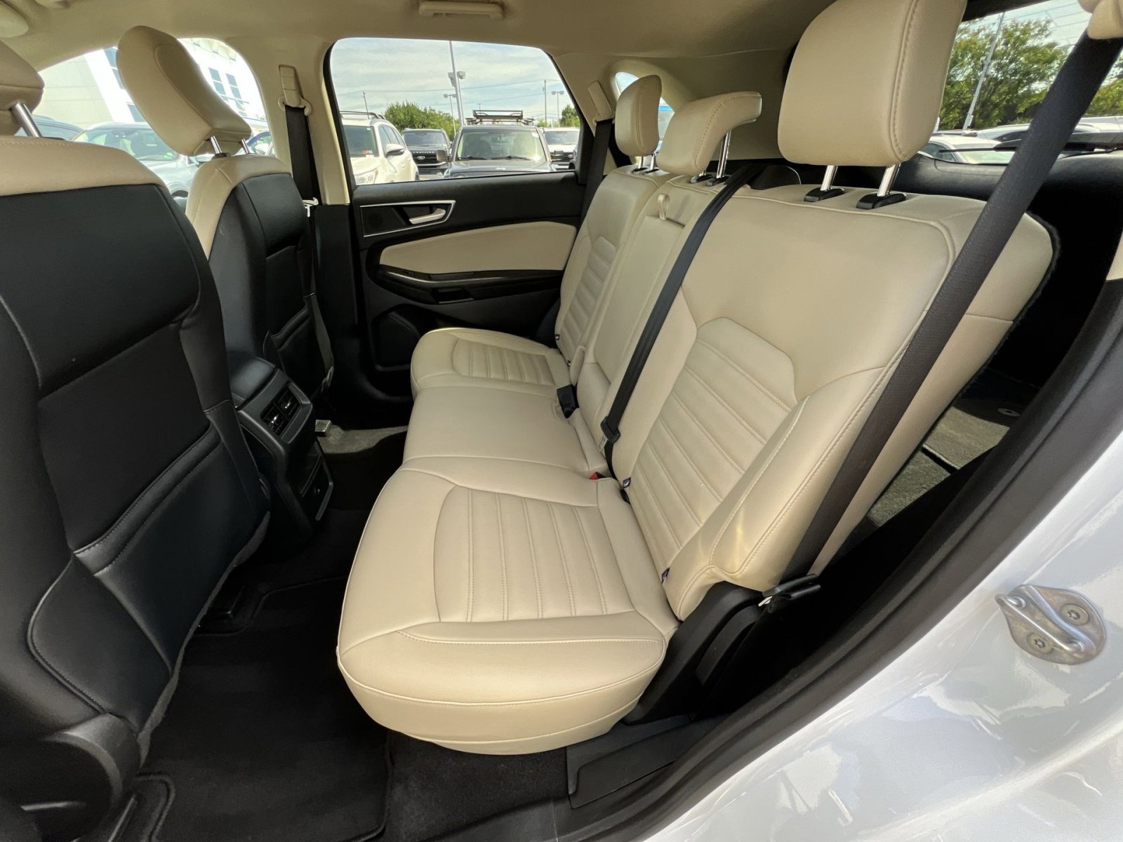 Used 2024 Ford Edge SEL AWD/4WD image 31