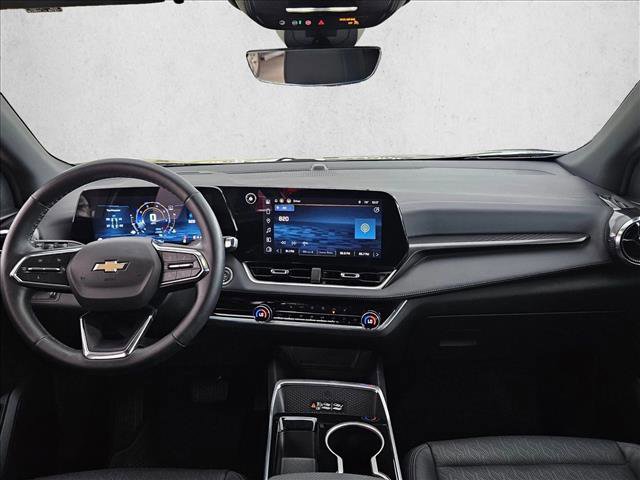 Used 2025 Chevrolet Equinox LT w/ Convenience Package II image 19