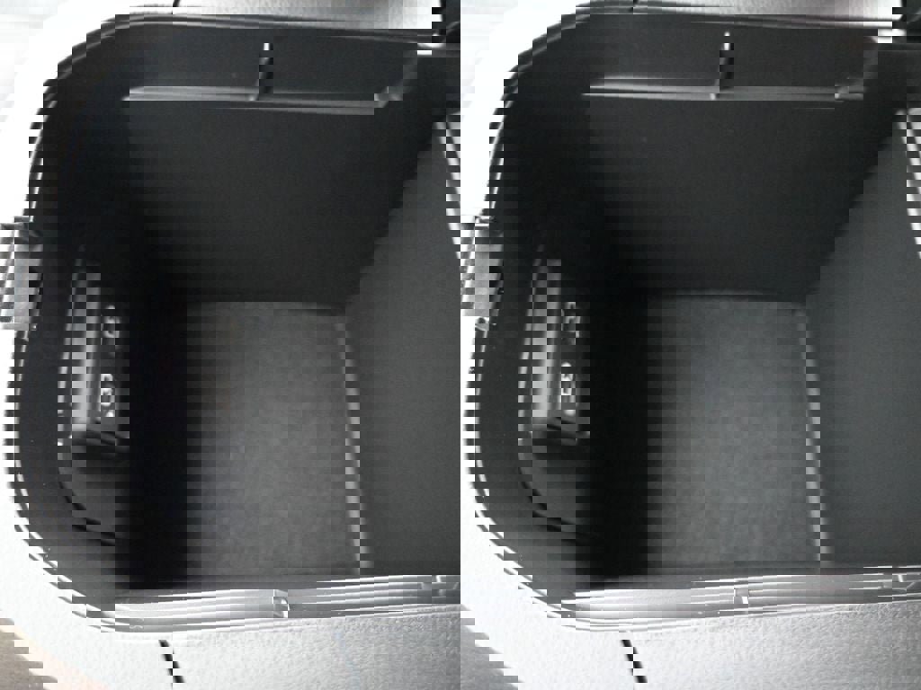 New 2025 Toyota RAV4 LE image 36