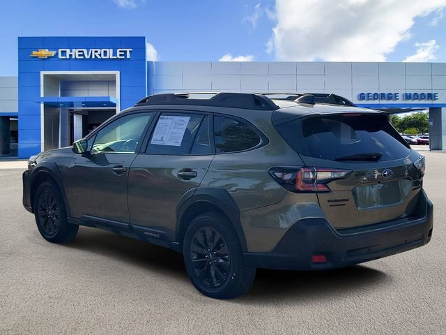 Used 2025 Subaru Outback Onyx Edition AWD/4WD image 3