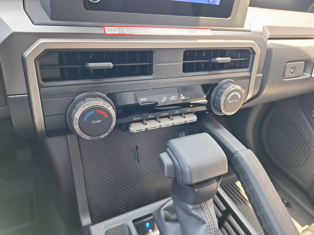 New 2026 Toyota 4Runner SR5 AWD/4WD image 21