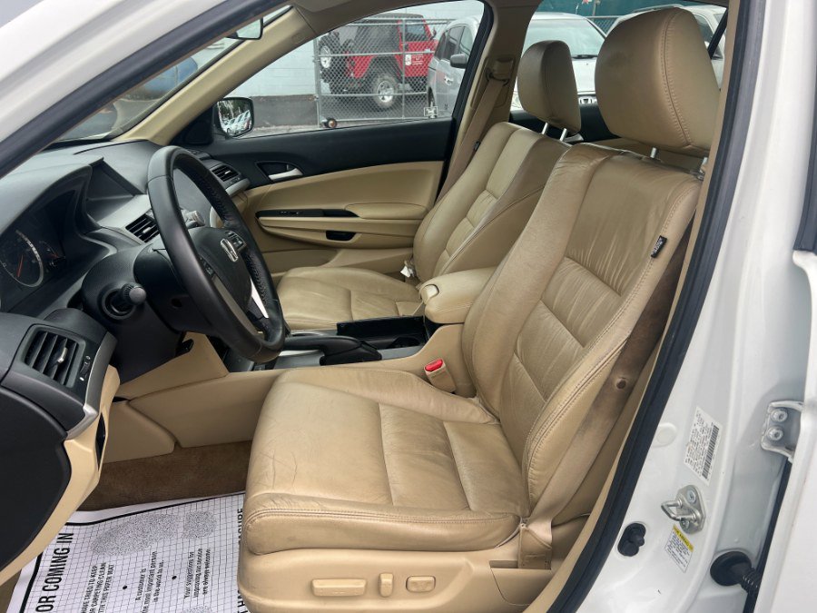 Used 2011 Honda Accord SE image 10