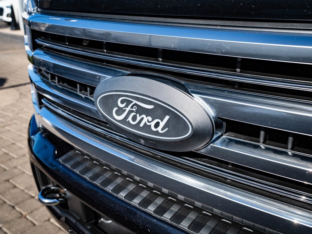 Used 2024 Ford F250 Limited w/ FX4 Off-Road Package image 3