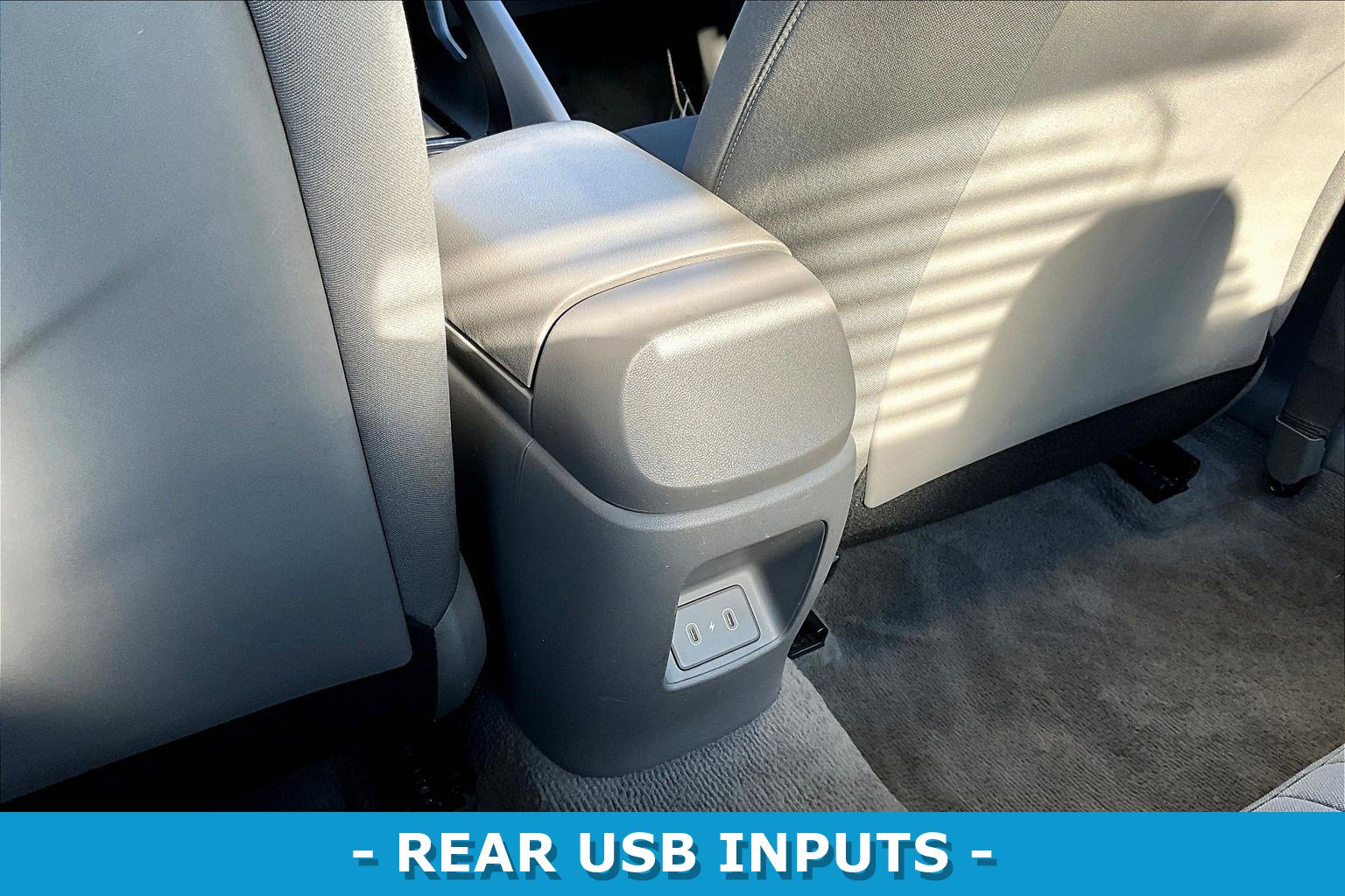 Used 2024 Hyundai Elantra SEL FWD image 10