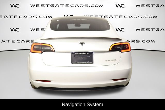Used 2023 Tesla Model 3 Performance image 4