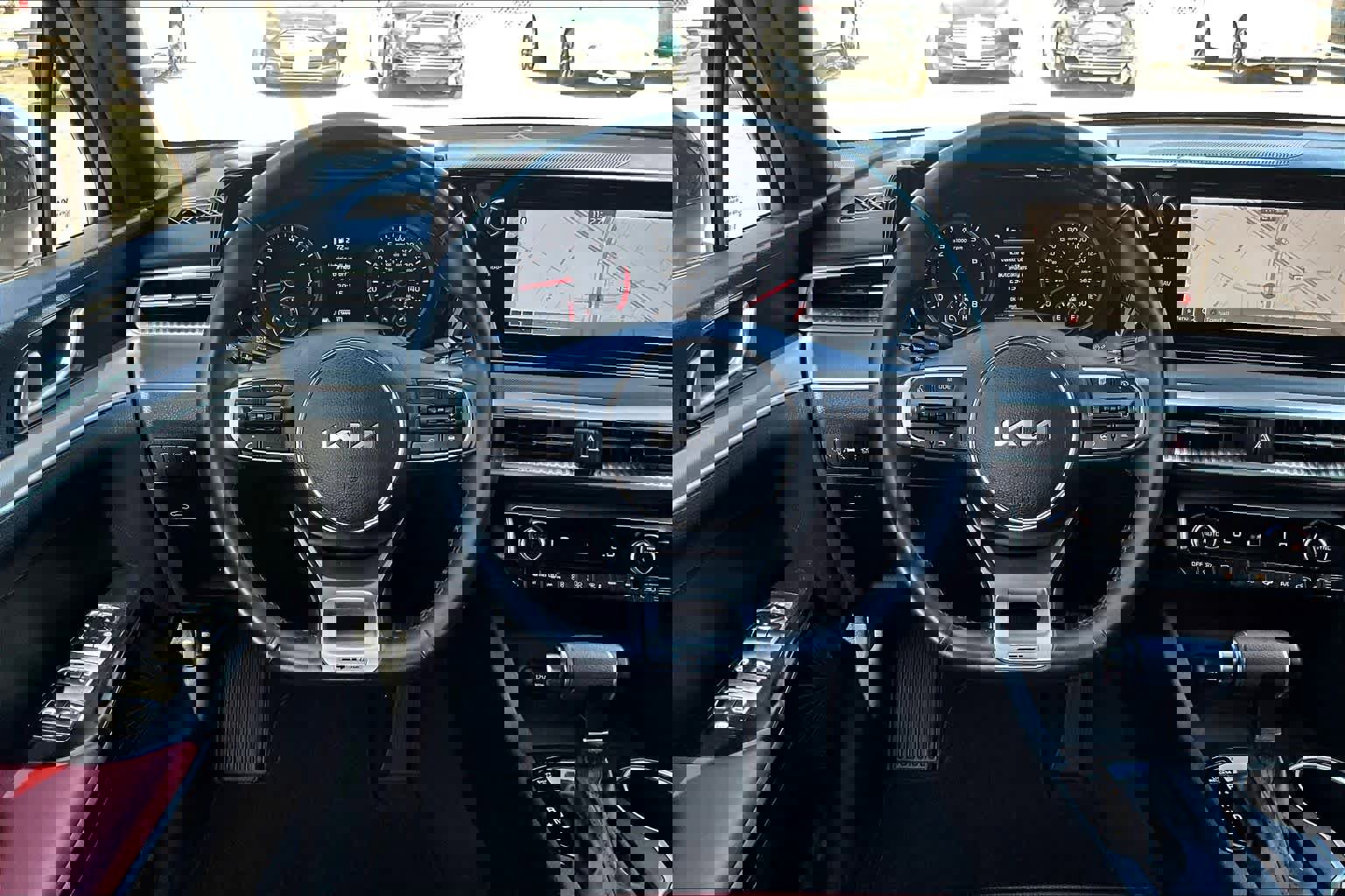 Used 2024 Kia K5 GT-Line w/ GT-Line Premium Package image 5