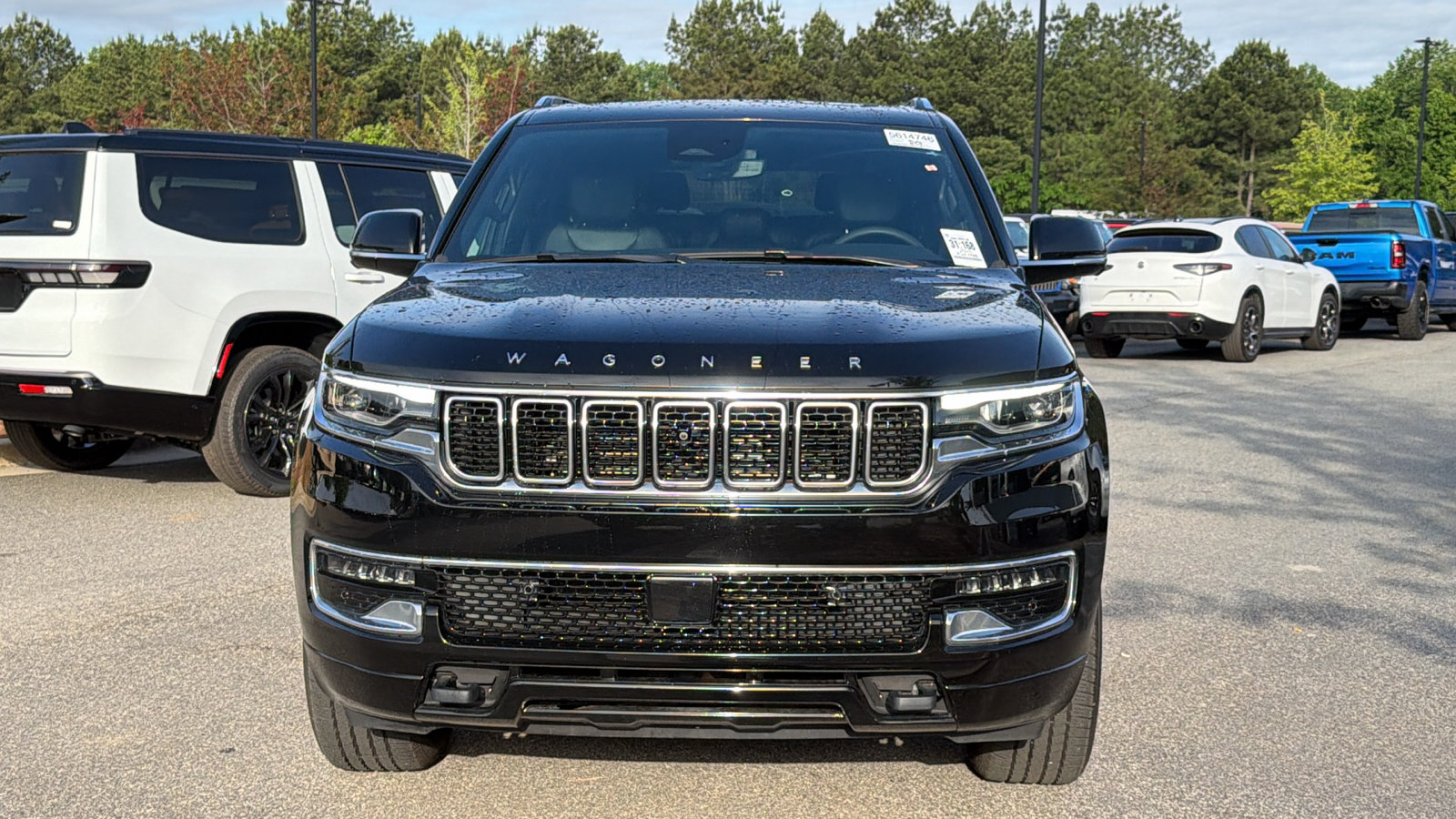 Used 2025 Jeep Wagoneer 4WD w/ Convenience Group I image 3