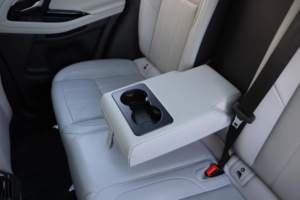 Used 2021 Land Rover Range Rover Evoque S image 65