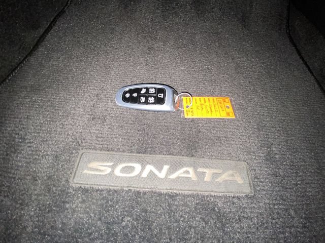Used 2023 Hyundai Sonata Limited FWD image 30