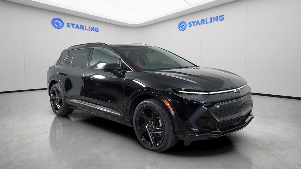 Certified 2025 Chevrolet Equinox EV RS FWD image 13