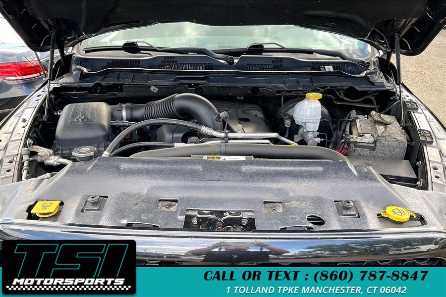 Used 2019 RAM 1500 Express w/ Express Value Package AWD/4WD image 9