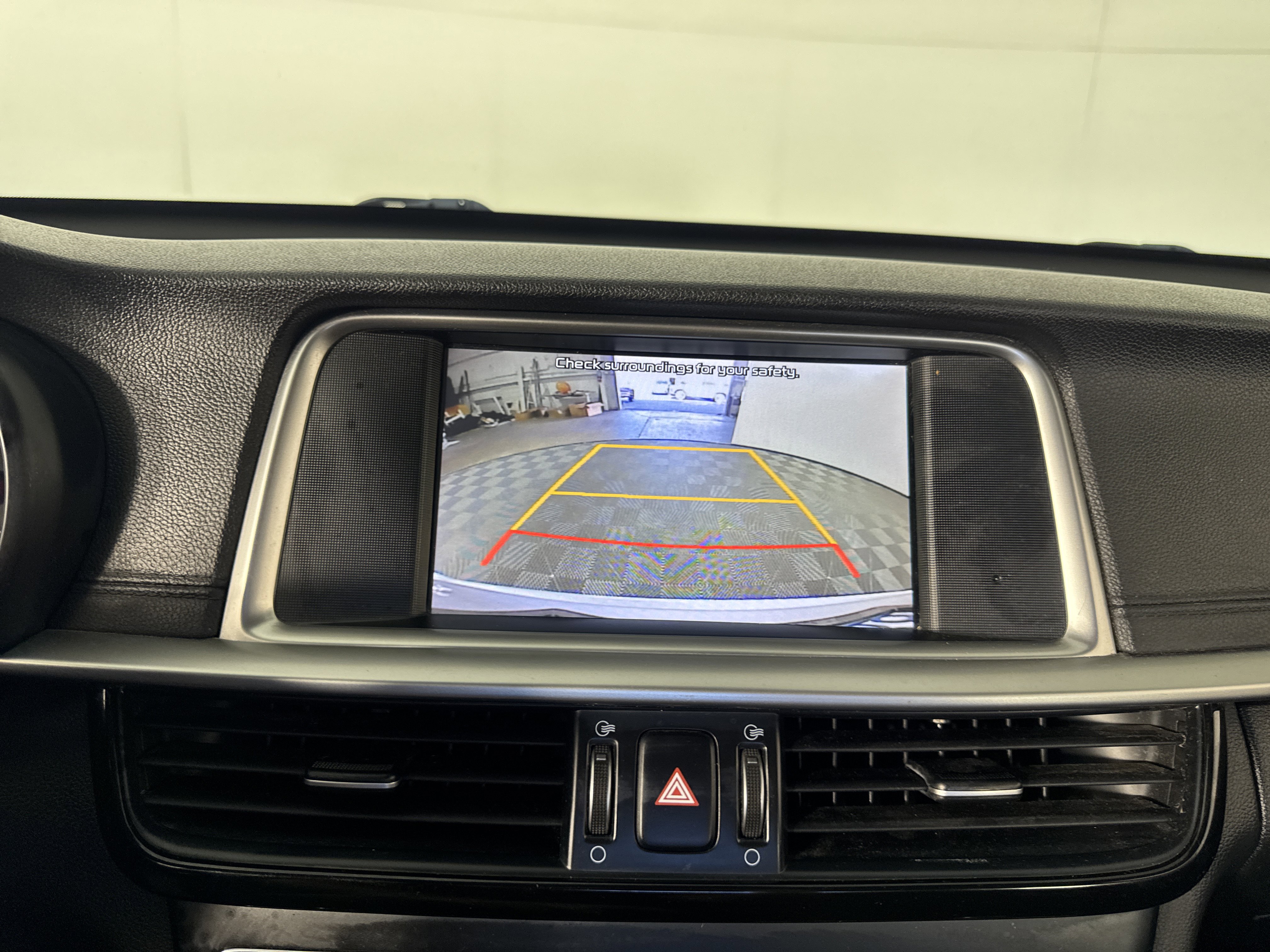 Used 2020 Kia Optima LX FWD image 25