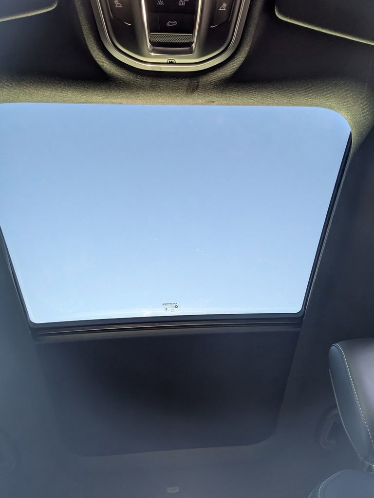 New 2025 Jeep Grand Cherokee L Limited w/ Luxury Tech Group II image 28