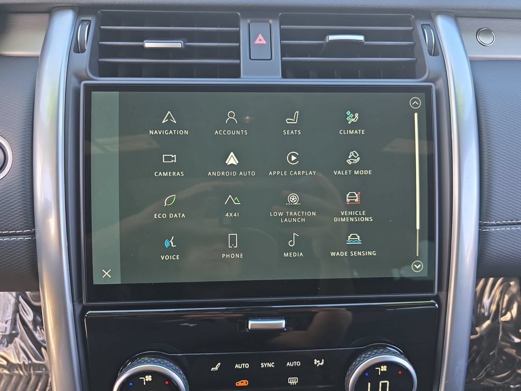 Certified 2025 Land Rover Discovery Dynamic SE AWD/4WD image 23