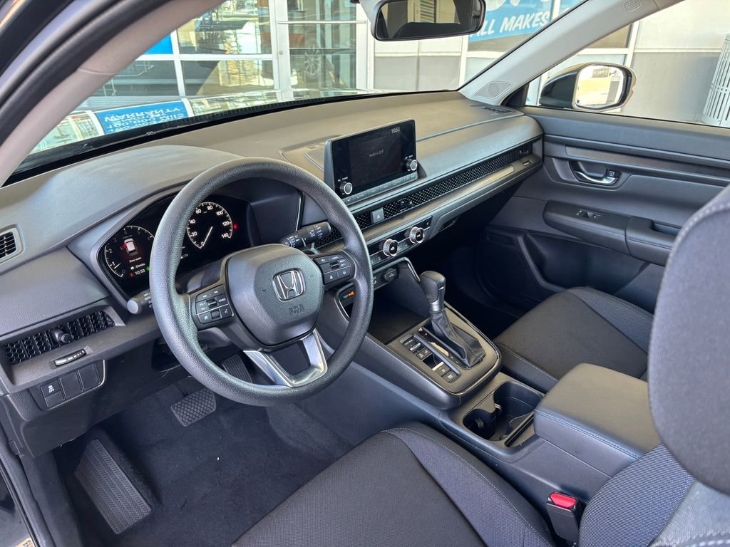 Used 2025 Honda CR-V EX image 9