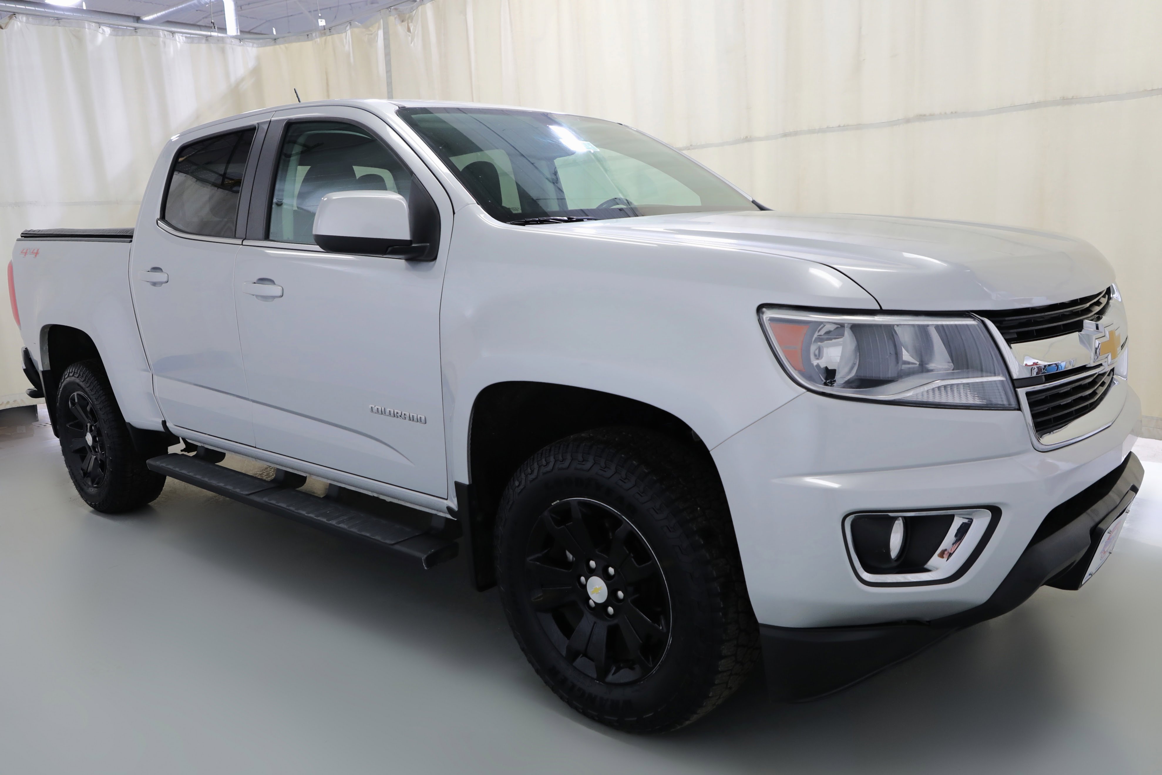 Used 2020 Chevrolet Colorado LT w/ LT Convenience Package image 14