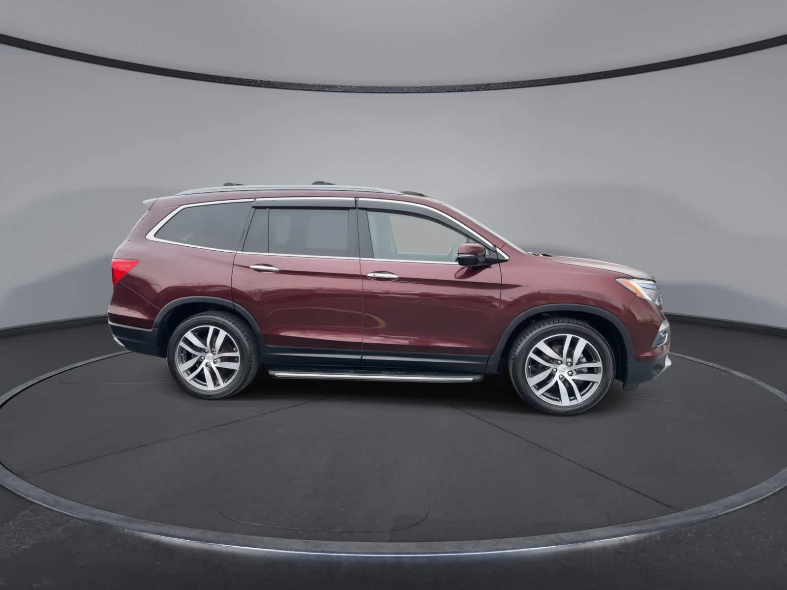 Used 2016 Honda Pilot Elite image 9