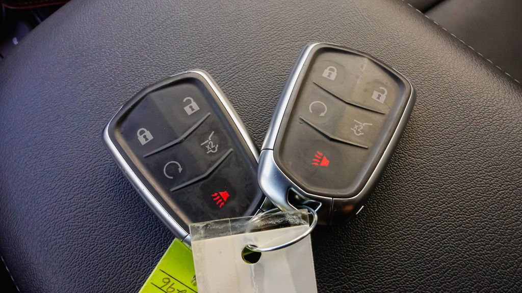 Certified 2023 Cadillac XT6 Premium Luxury w/ Technology Package image 26