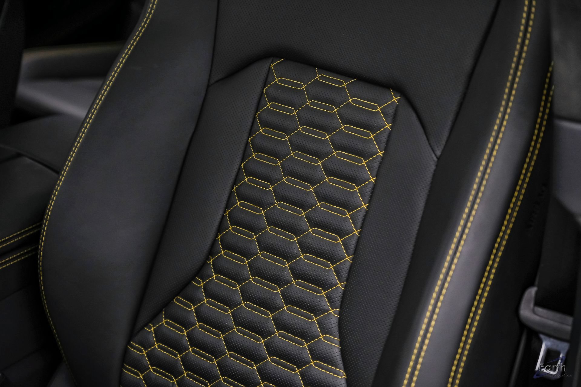 Used 2022 Lamborghini Urus AWD/4WD image 40