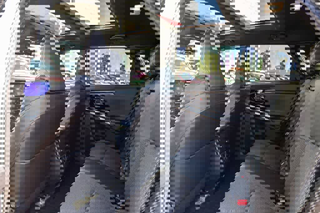 Used 2023 Toyota bZ4X XLE w/ Weather Package image 18